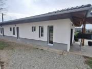 Eladó 160 m2-es Üzlethelyiség Gödöllő