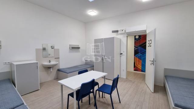 Kiadó - Vendéglátás - Szárcsa utca - Kép