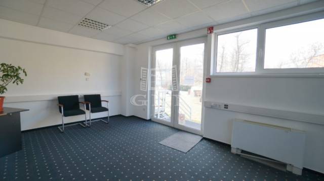 Kiadó - Raktár - Budaörs ipari parkban 583 m² raktár - Kép