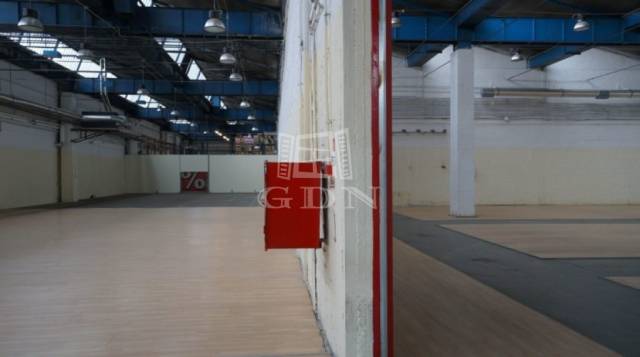 Kiadó - Raktár - Ipari parkban 804 m² raktár kiadó - Kép