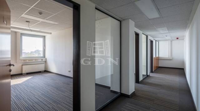 Kiadó - Iroda - A kat. irodaház I.em. 466m² iroda - Kép