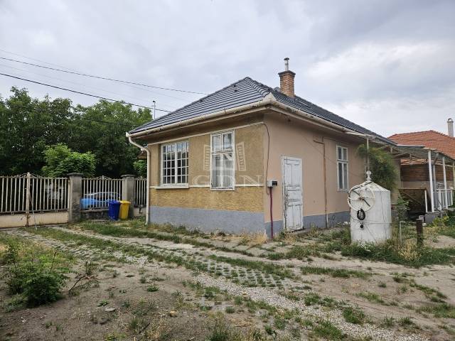 Kiadó - Raktár - Erzsébet utca - Kép