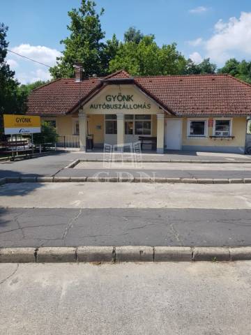 Eladó - Üzlethelyiség - Rákóczi utca - Kép