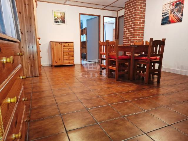 Eladó - Családi ház - Duna-part közelében - Kép