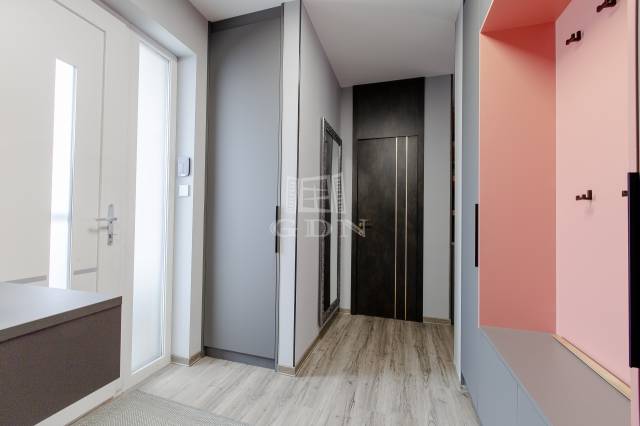 Eladó - Családi ház - Panorámás családi ház - Kép