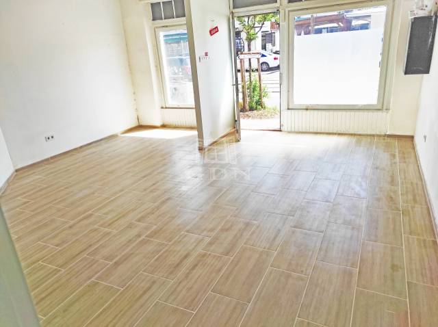 Eladó - Üzlethelyiség - Kolozsvár utca 49 - Kép