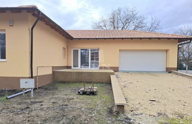 Eladó - Családi ház - Ráckevei-Duna-ág közelében - Kép