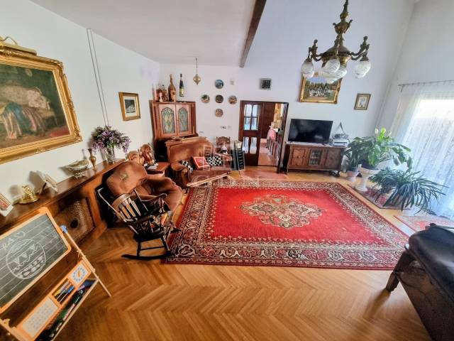 Eladó - Ikerház - Erkel Gyula utca - Kép