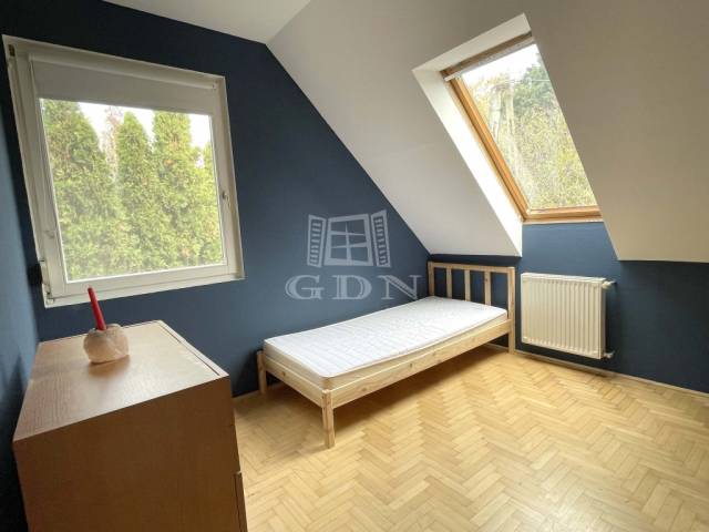 Kiadó - Sorház - Madách utca - Kép