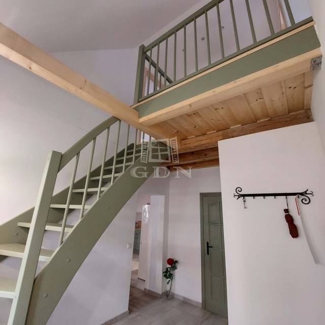 Eladó - Családi ház - Központ - Kép