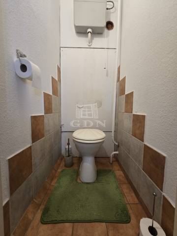 Eladó - Lakás (panel) - Újpesten eladó 3 szobás lakás - Kép