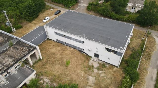 Eladó - Ipari terület - Cservölgyi iparipark - Kép