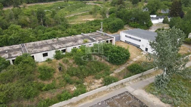 Eladó - Ipari terület - Cservölgyi iparipark - Kép