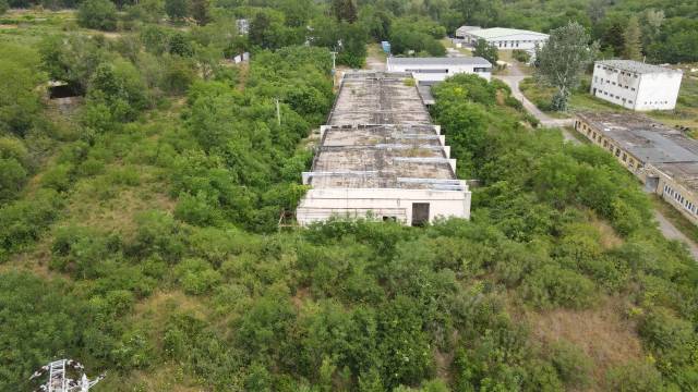 Eladó - Ipari terület - Cservölgyi iparipark - Kép