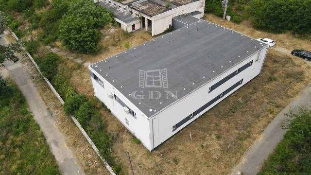 Eladó - Ipari terület - Cservölgyi iparipark - Kép