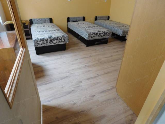 Eladó belvárosi kertkapcsolatos 1 szobás, 35 nm-es lakás - Szombathely, Belváros, Sugár   - Kép