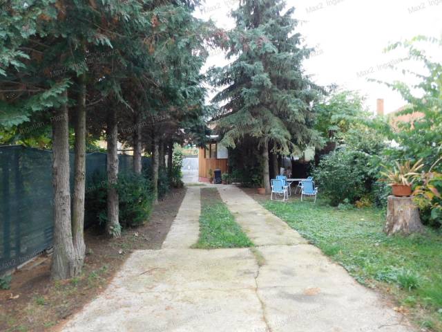 2 szobás, télikertes, 60 nm-es kis családi ház Szombathelyen a Forró utca közelében eladó, Derkovits - Kép