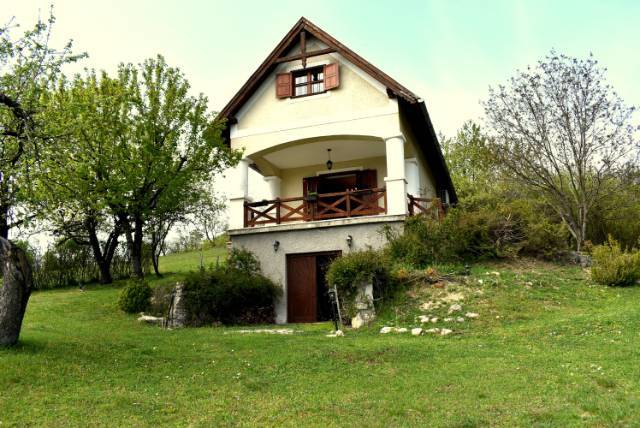 Panorámás pécselyi nyaraló! - Kép