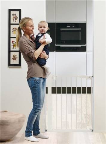 Babydan SLIMFIT önfeszítős keskeny ajtórács (60,5-66,5 cm) - Kép