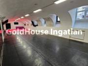 216 négyzetméteres, felújított, eladó üzlethelyiség
