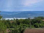 Balatoni panorámás külterületi telek kereskedelmi, szolgáltató övezetben