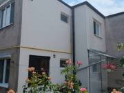 Nagymaroson a Mező utcában, felújított, kényelmes 74 m²-s téglalakás eladó! 
