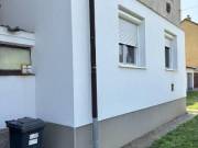 Bükön, csendes környezetben felújított lakás garázzsal és saját kerttel eladó!