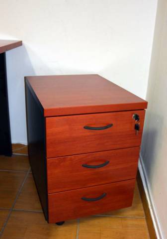 Komplett irodabútor eladó budapest xi. kerület, budafoki út ...