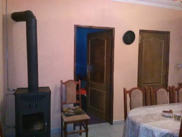 Családi ház eladó ! - Kép