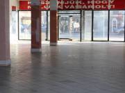 Szolnokon a Belvárosban 1147 m2-es üzletház eladó!