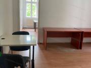 Szolnokon a József A. úton 36 m2-es  irodahelyiség kiaó