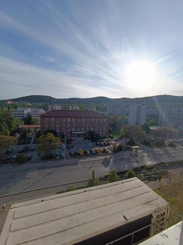 Eladó lakás Budapest Vörösvári út VII. emelet 65m2 ref:7268 | Belváros specialista ingatlaniroda - Kép