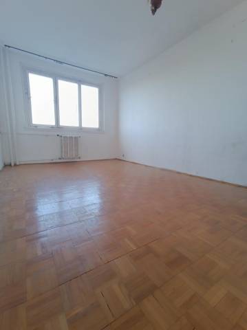 Eladó lakás Budapest Vörösvári út VII. emelet 65m2 ref:7268 | Belváros specialista ingatlaniroda - Kép