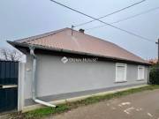 Eladó ház, Pilis