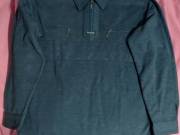 Meleg férfi póló és mellény