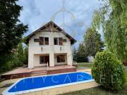 Eladó 250 m2-es Családi ház Kőröshegy