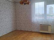 Vasútállomáshoz közeli lakás eladó!