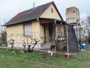 Eladó 35 m2-es Nyaraló Szolnok, Déli városrész