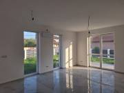 Eladó 100 m2-es Ikerház Szolnok, Belváros