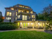 Eladó 550 m2-es Családi ház Budapest, II. kerület, Csatárka