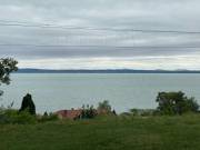 Panorámás telek Balatonvilágoson!