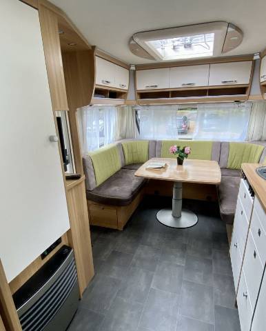 Lakókocsi,,,,,,Dethleffs Camper 730 FRK ,Prémium kategóriás,  - Kép