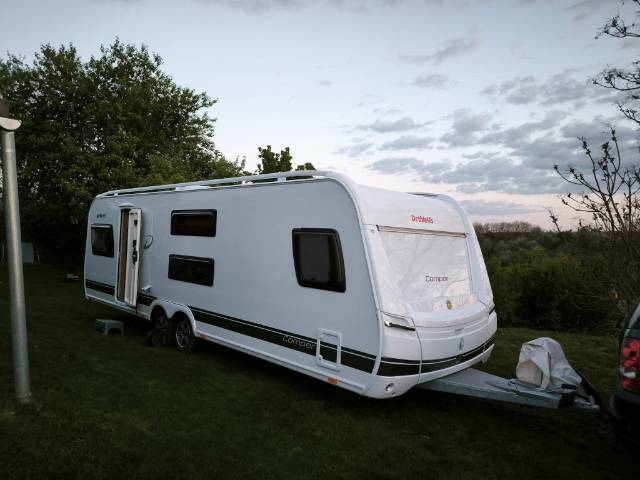 Lakókocsi,,,,,,Dethleffs Camper 730 FRK ,Prémium kategóriás,  - Kép