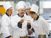 Hotel/Restaurant workers urgently wanted