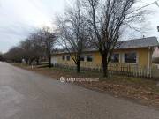 Eladó 121 m2-es telephely Herceghalom, Város széle