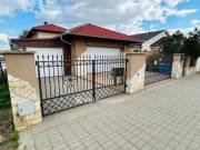 Eladó 189 m2-es családi ház Debrecen, Csendes