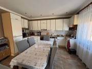 Eladó 170 m2-es családi ház Hajdúböszörmény, Középkert