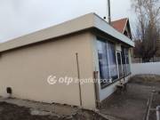 Eladó 63 m2-es üzlet Tápiógyörgye, Központi