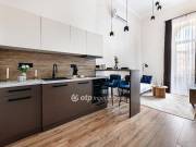 Eladó 26 m2-es téglalakás Budapest VIII. kerület, Blaha Lujza tér