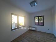 Eladó 185 m2-es családi ház Pápa, Csendes